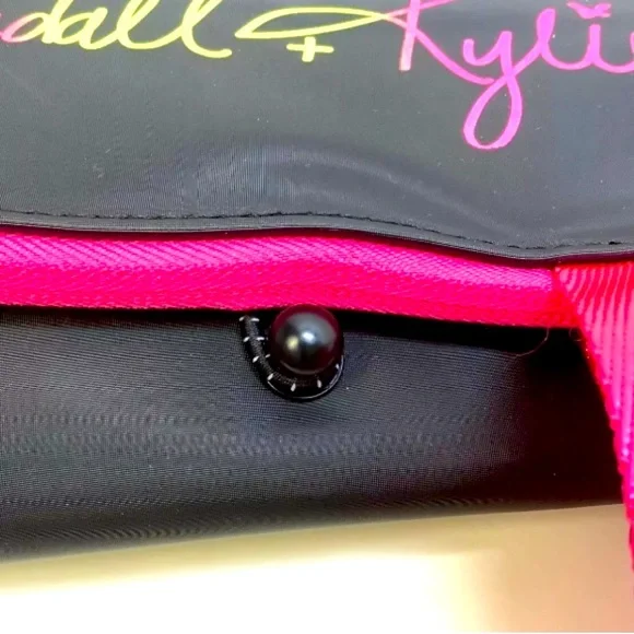 NEW [Kendall & Kylie] Makeup Brush Holder w/ Adjustable Belt Black & Hot Pink - Picture 8 of 12